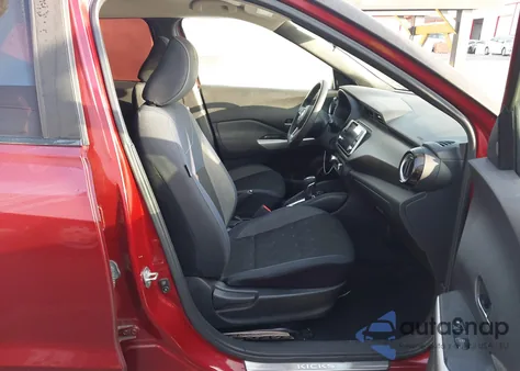 2018 Nissan Kicks Sv from USA, damaged, VIN 3N1CP5CU9JL524646